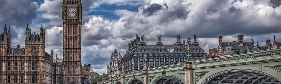 Property Bridging Finance in the UK: A Rapid Funding Solution for Time-Sensitive Property Deals