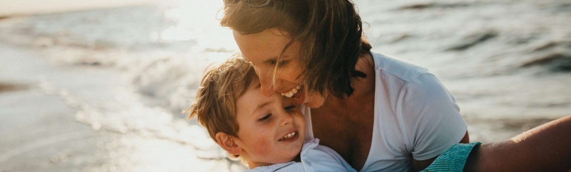 Universal Life Insurance vs. Whole Life: Which Is Right for High-Net-Worth Expats?