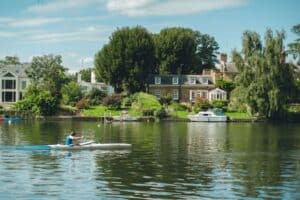 Bridging loans in Kingston upon Thames