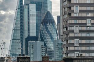Bridging loans in Wapping